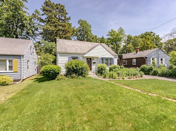 145 Wheeler Avenue Springfield, MA 01118 - Photo 3 of 36 Gallery Image 3