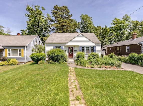 145 Wheeler Avenue Springfield, MA 01118 - Photo 5 of 36 Gallery Image 5