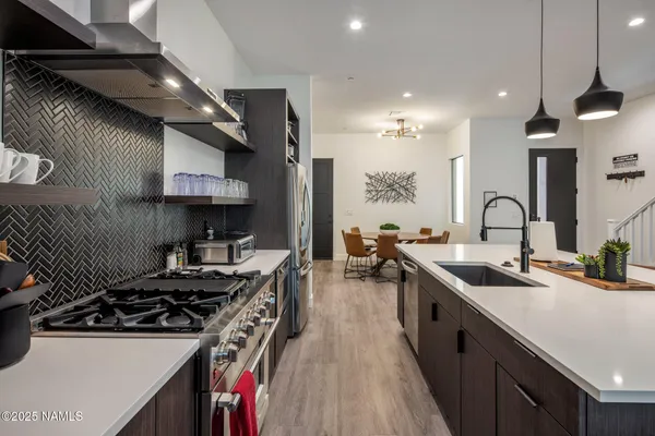 $8,250,000 | 10299 East White Feather Lane, Scottsdale, AZ 85262