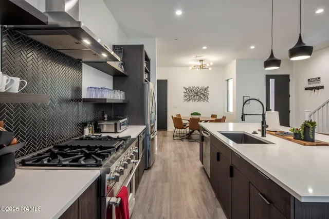 $8,250,000 | 10299 East White Feather Lane, Scottsdale, AZ 85262