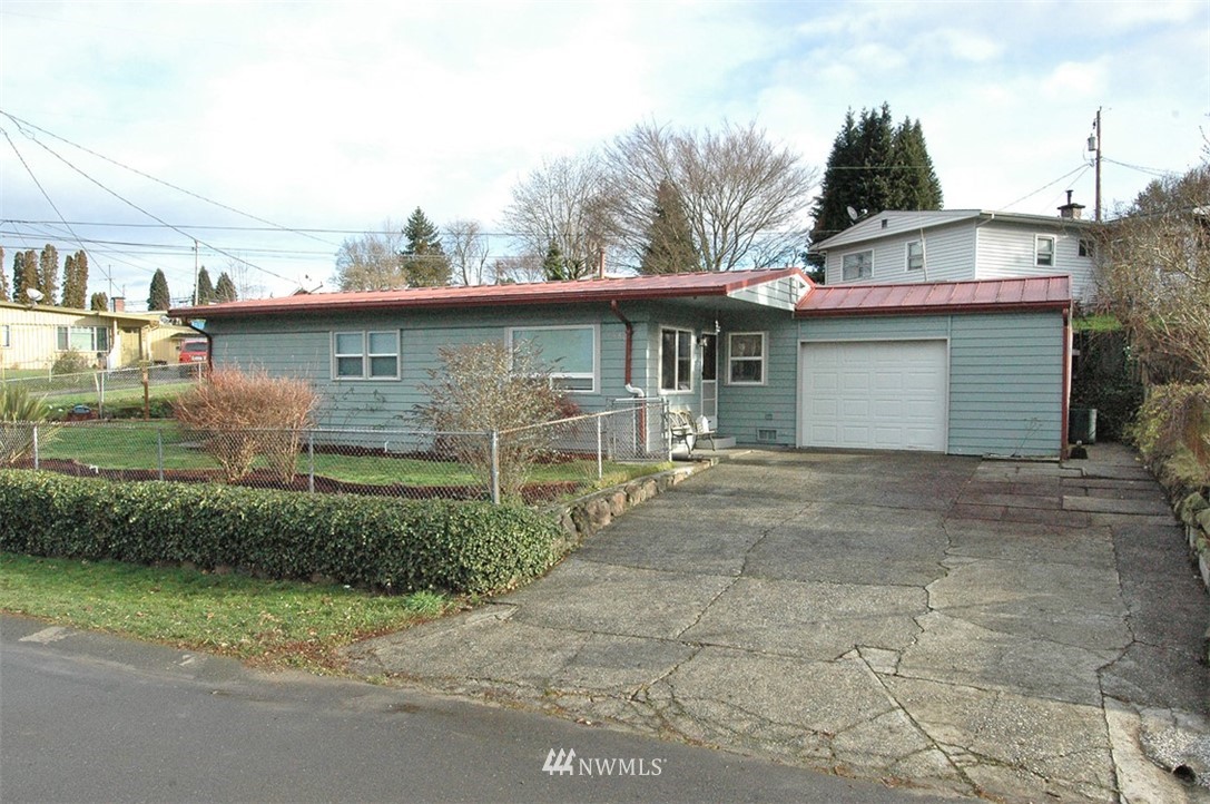 686 Camas Avenue Northeast Renton, WA 98056 - Photo 1 of 17 Gallery Image 1