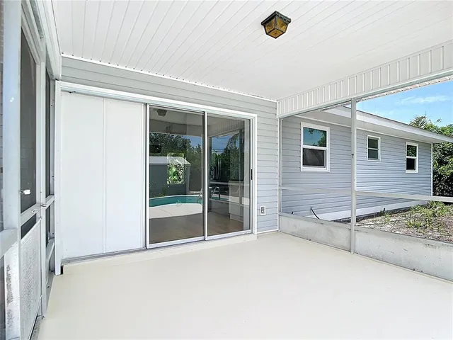 $2,100 | 7341 Hart Street, Englewood, FL 34224