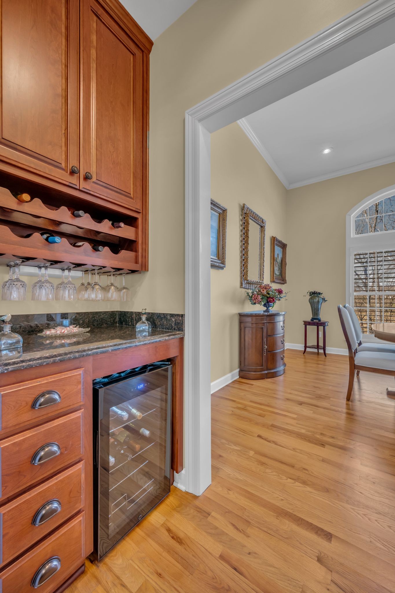 1270 Meeks Cemetery Road Burns, TN 37029 - Photo 21 of 44 a view of kitchen with furniture and wooden floor