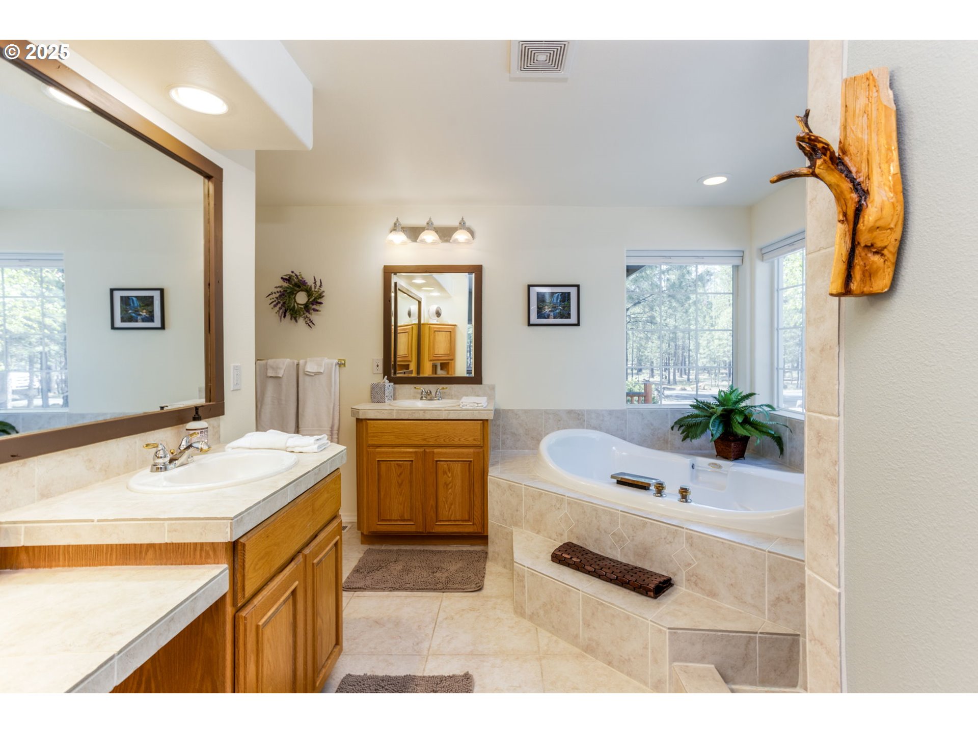 52160 Foxtail Road La Pine, OR 97739 - Photo 12 of 40 Gallery Image 12