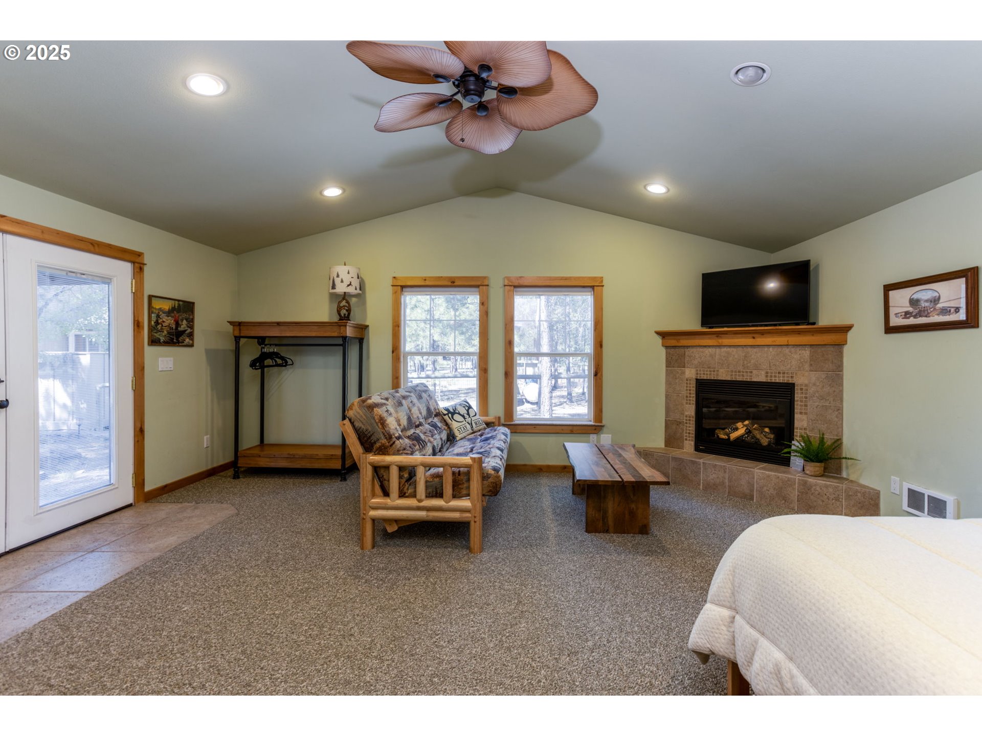 52160 Foxtail Road La Pine, OR 97739 - Photo 28 of 40 Gallery Image 28