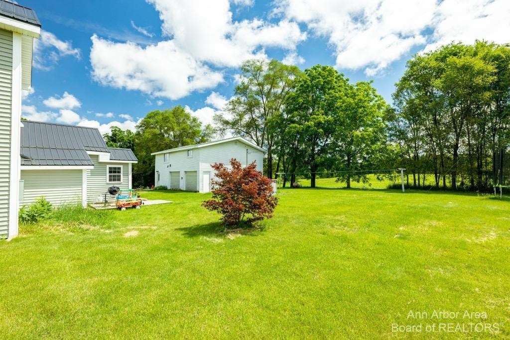 2457 Brogan Road Stockbridge, MI 49285 - Photo 6 of 77 Photo 6