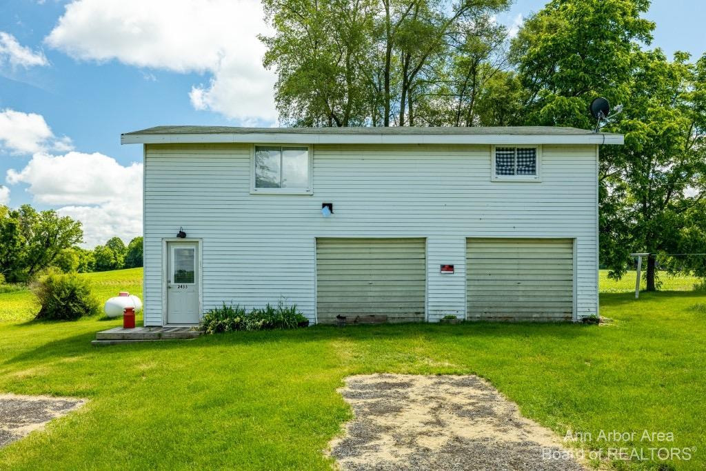2457 Brogan Road Stockbridge, MI 49285 - Photo 10 of 77 Photo 10