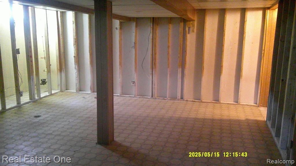 8240 Hampton Road Grosse Ile, MI 48138 - Photo 18 of 20