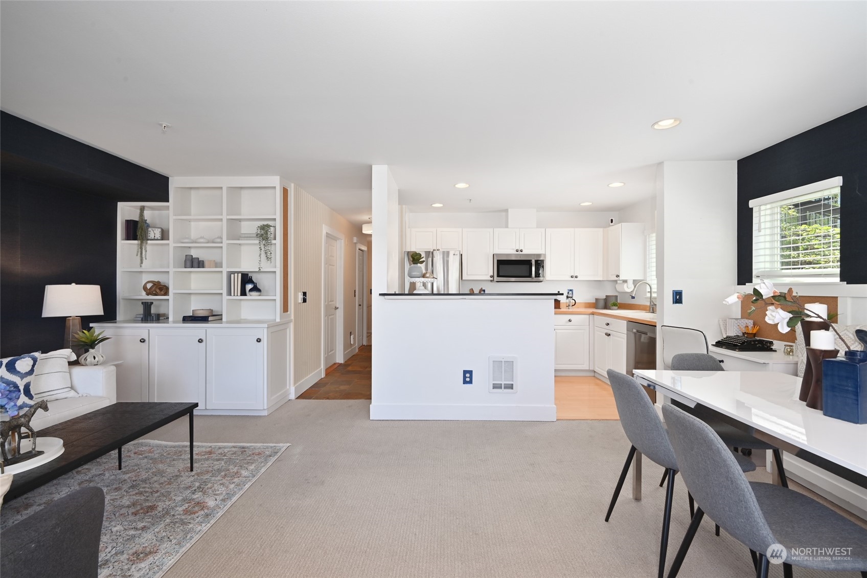 2101 North 55th Street, Unit 101 Seattle, WA 98103 - Photo 11 of 22 Gallery Image 11