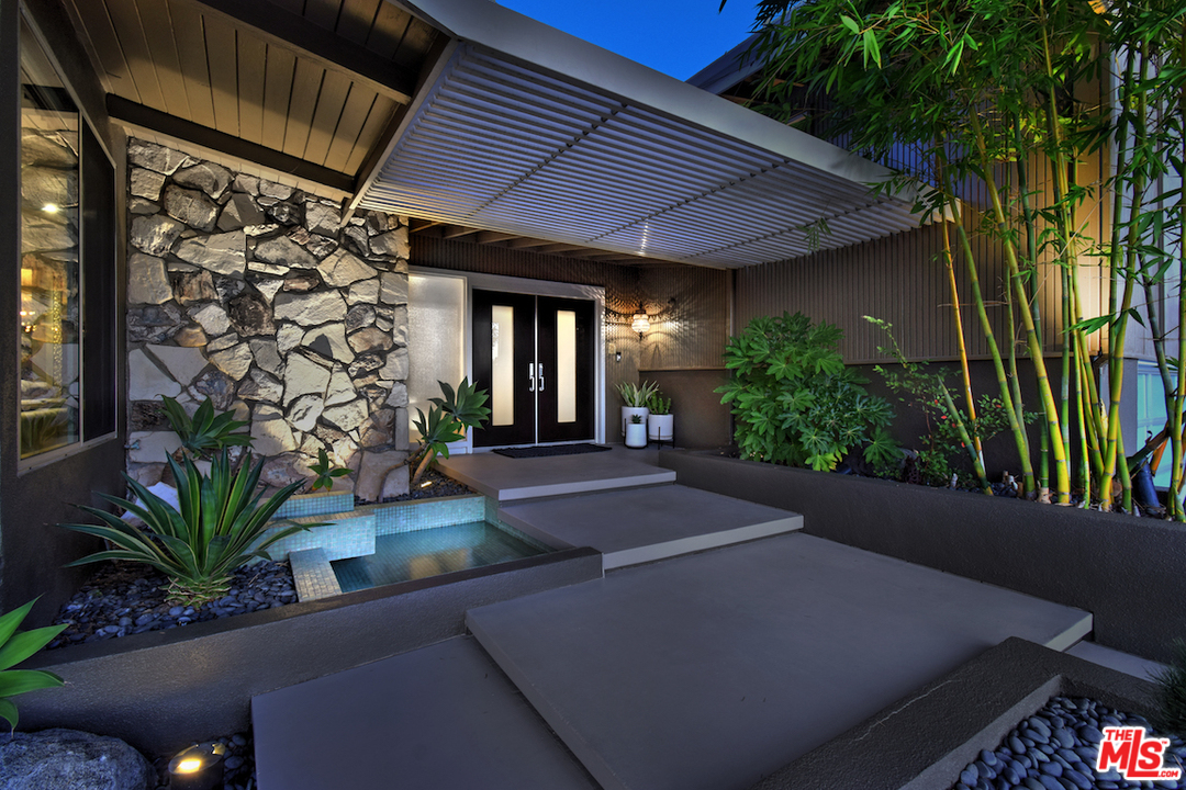 4620 Blackfriar Road Woodland Hills, CA 91364 - Photo 4 of 33 Gallery Image 4