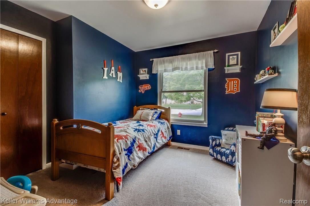 43823 Proctor Road Canton, MI 48188 - Photo 33 of 40 Interiors (16 of 34).jpg