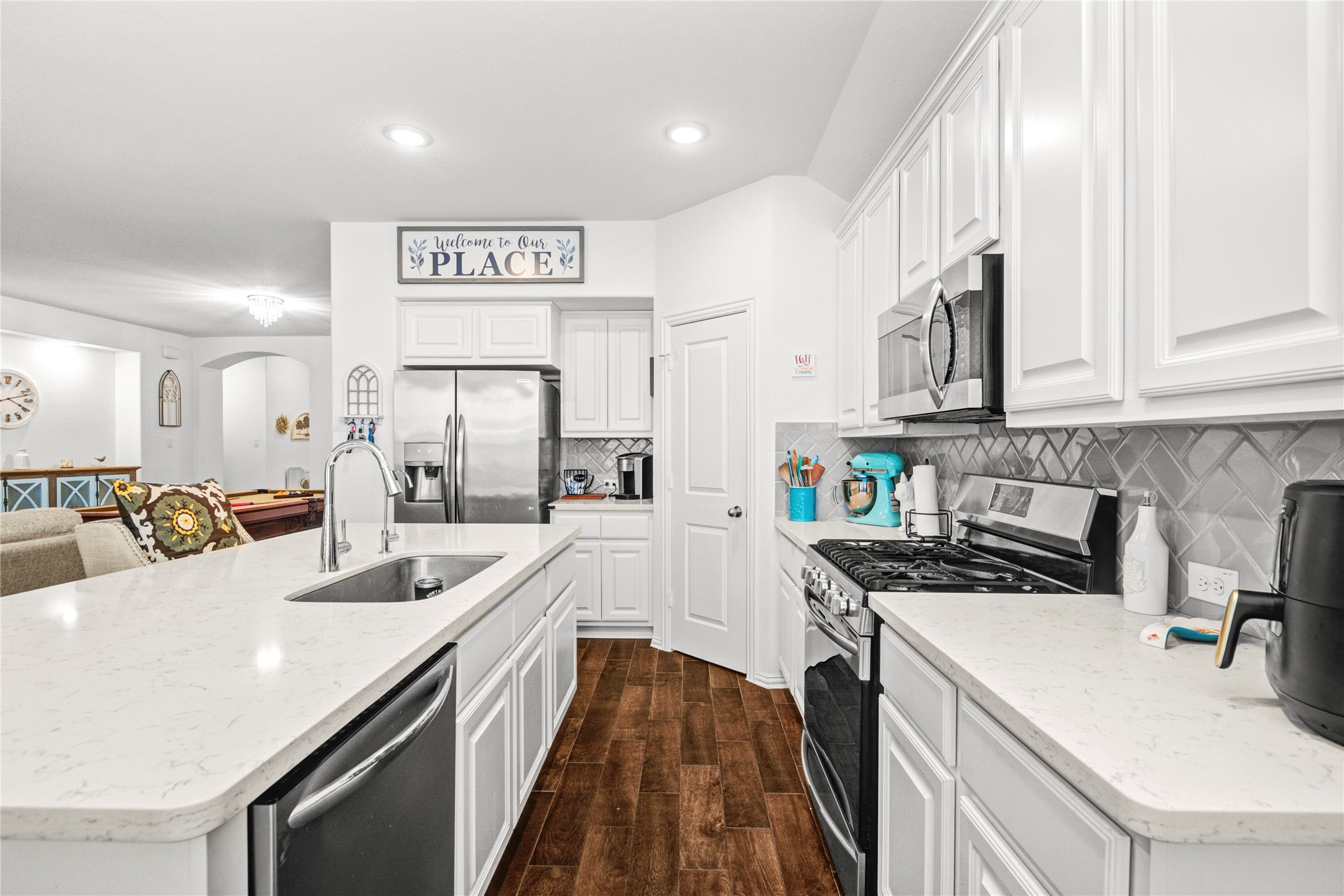 7414 Saddle Tree Drive Spring, TX 77379 - Photo 12 of 34