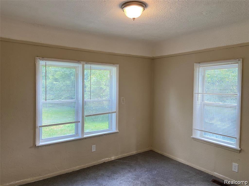 3257 Harrison Street Inkster, MI 48141 - Photo 9 of 16 9.jpg