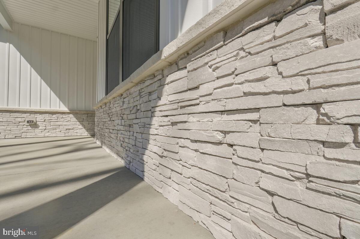 6770 Hungerford Road Bryans Road, MD 20616 - Photo 8 of 64 Stone accent