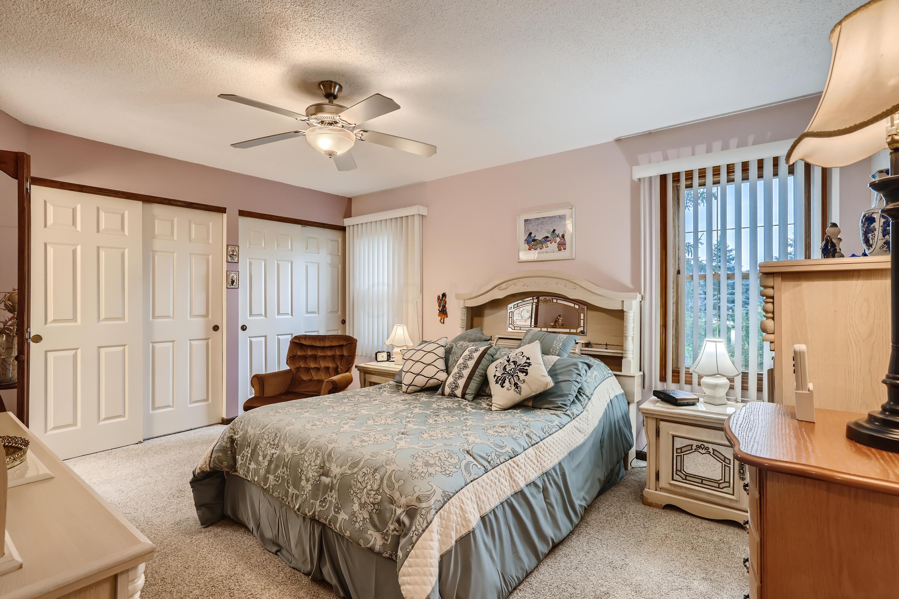 198 South Spring Road Westerville, OH 43081 - Photo 14 of 27 20 2nd Floor Primary Bedroom