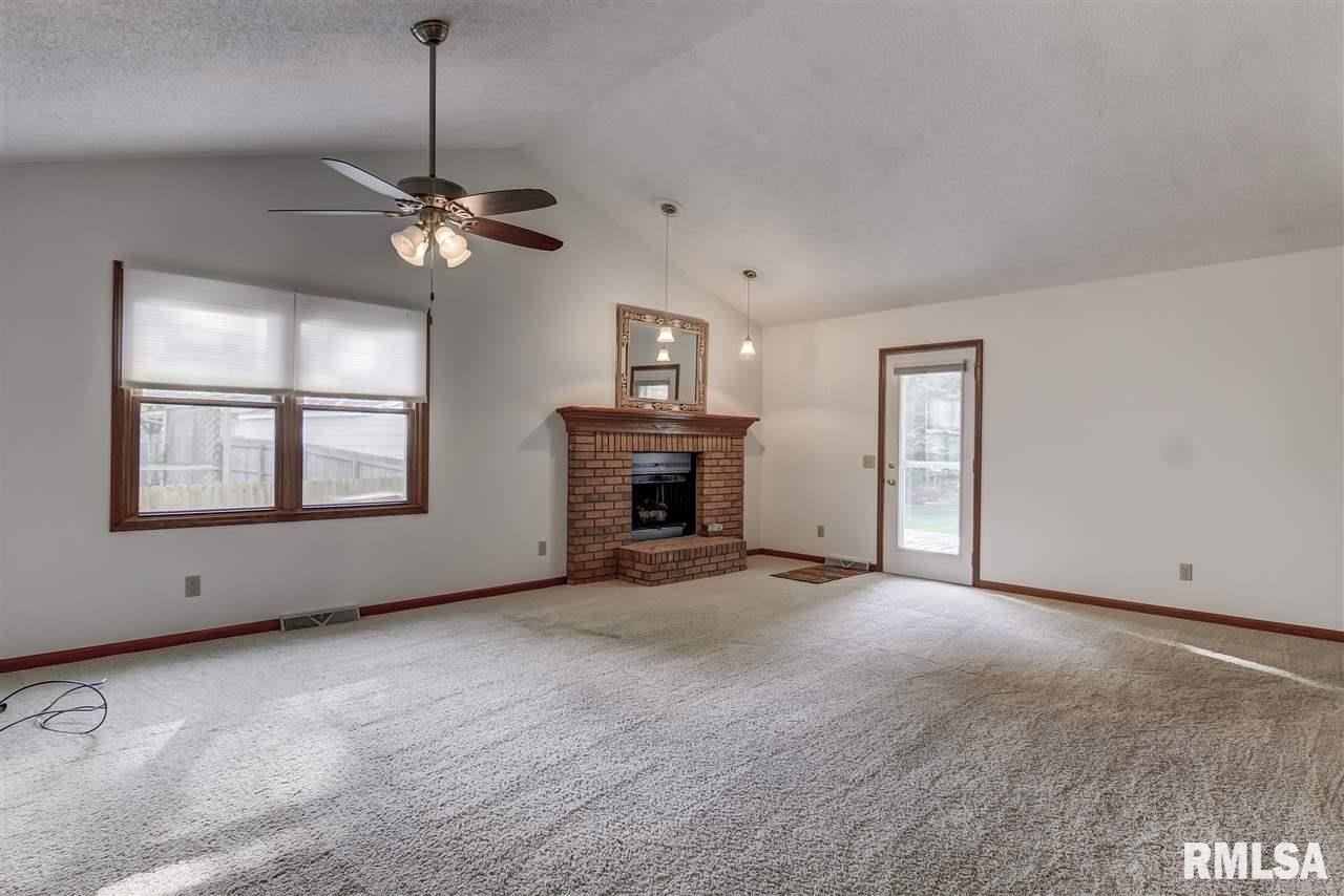 127 Calvin Avenue Springfield, IL 62704 - Photo 9 of 30 Gallery Image 9