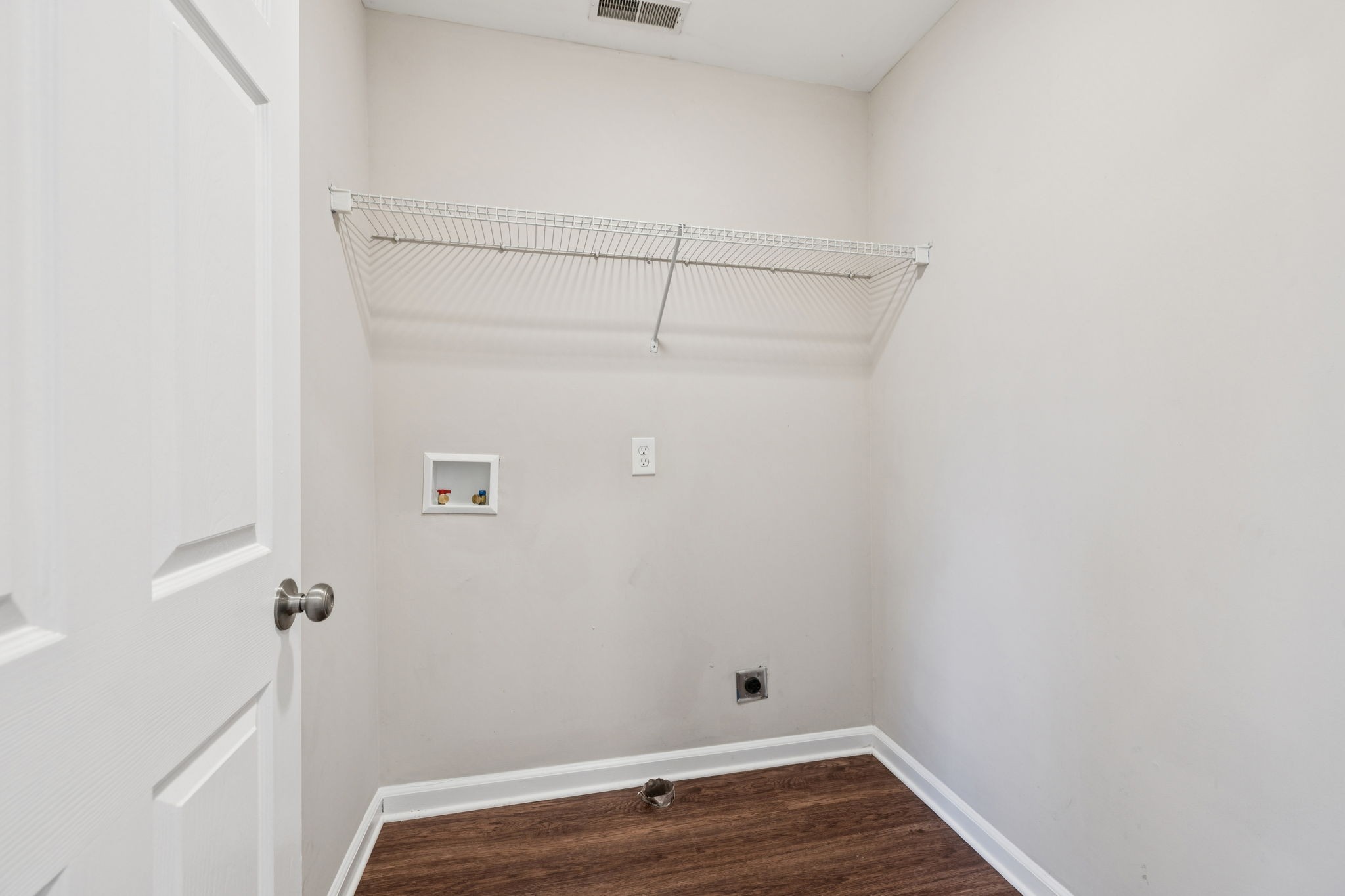 1305 Chapman Court Spring Hill, TN 37174 - Photo 44 of 53 a view of small space