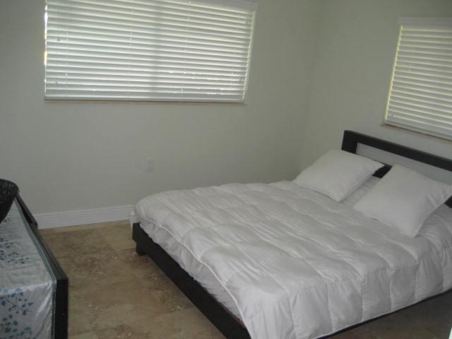 134 Bessie Road Tavernier, FL 33070 - Photo 14 of 26 Downstairs Third Bedroom