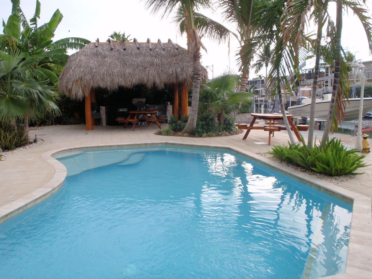 134 Bessie Road Tavernier, FL 33070 - Photo 18 of 26 Pool and Chickee