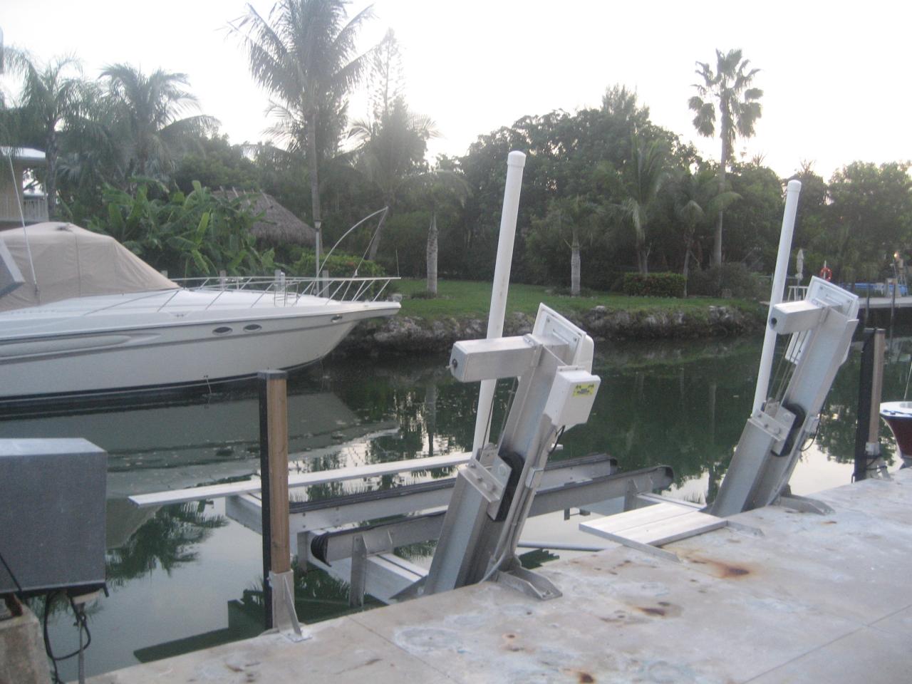 134 Bessie Road Tavernier, FL 33070 - Photo 23 of 26 Aluminum Boat lift