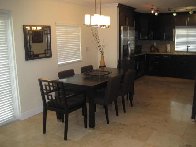 134 Bessie Road Tavernier, FL 33070 - Photo 8 of 26 Dining Room