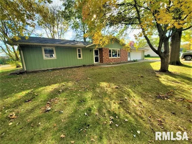 $135,000 | 300 Highland Avenue, Erie, IL 61250