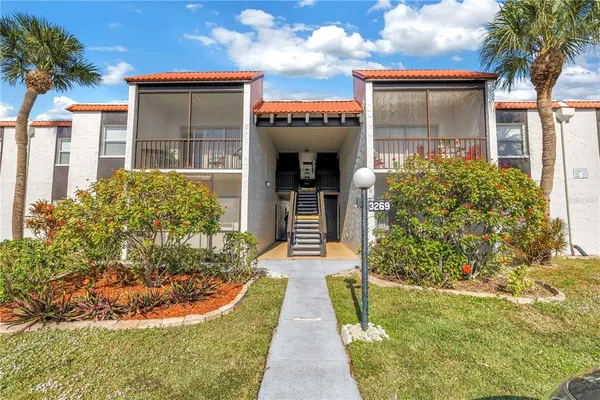 $2,000 | 3269 South Beneva Road, Unit 102, Sarasota, FL 34232