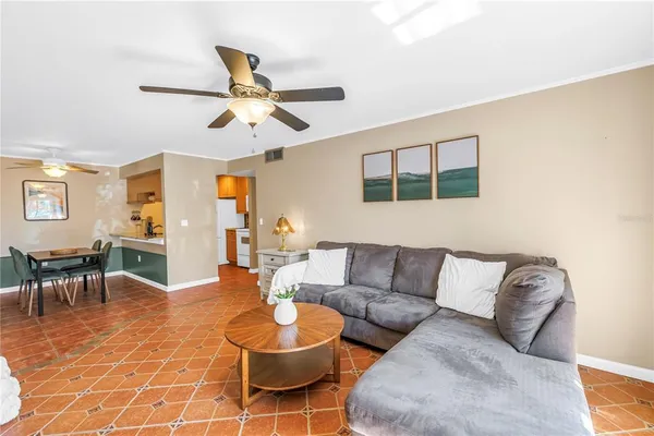 $2,000 | 3269 South Beneva Road, Unit 102, Sarasota, FL 34232