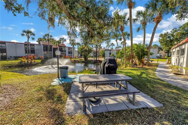 $2,000 | 3269 South Beneva Road, Unit 102, Sarasota, FL 34232