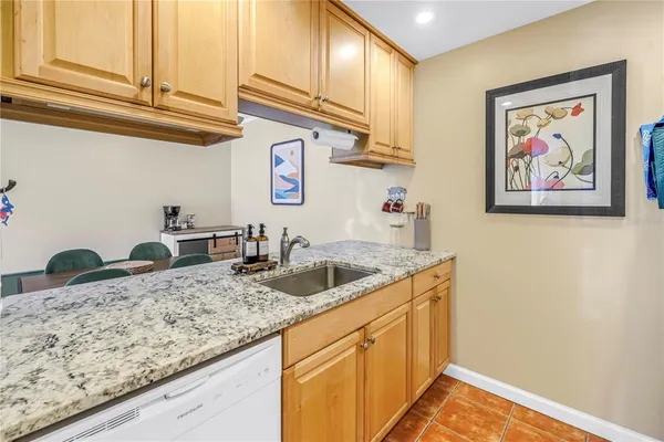 $2,000 | 3269 South Beneva Road, Unit 102, Sarasota, FL 34232