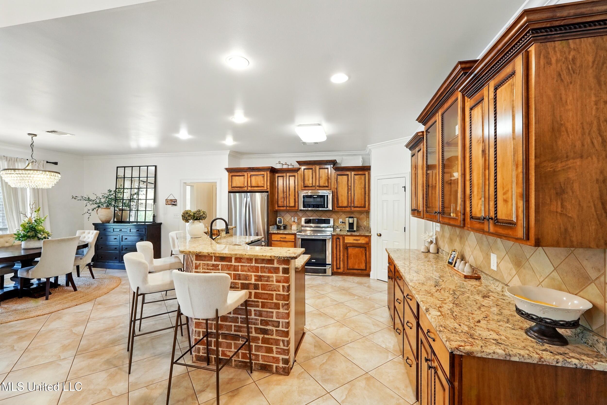 7 Jim Pearson Road Picayune, MS 39466 - Photo 13 of 46 14_kitchen 1
