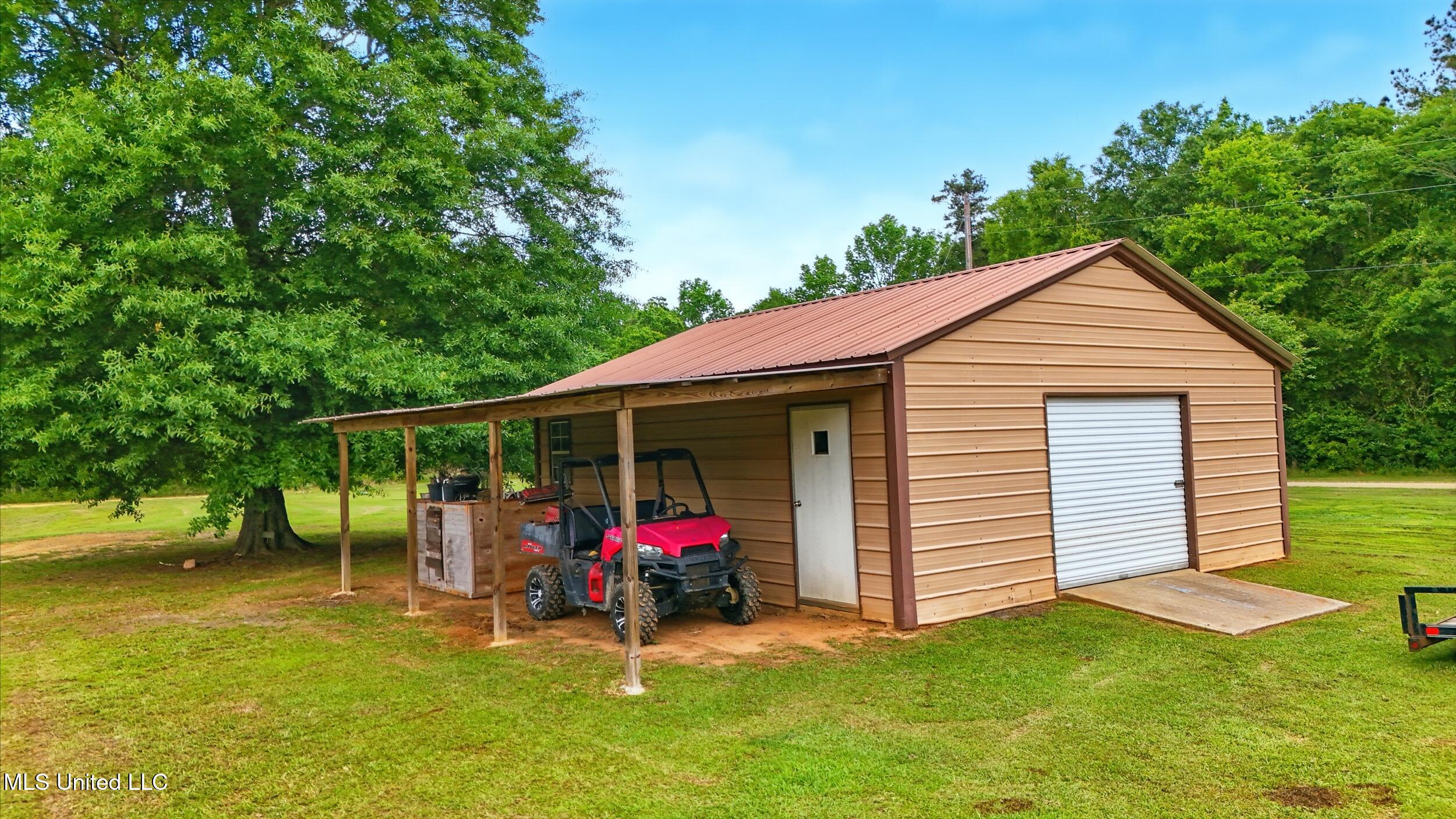 7 Jim Pearson Road Picayune, MS 39466 - Photo 41 of 46 43_outside building