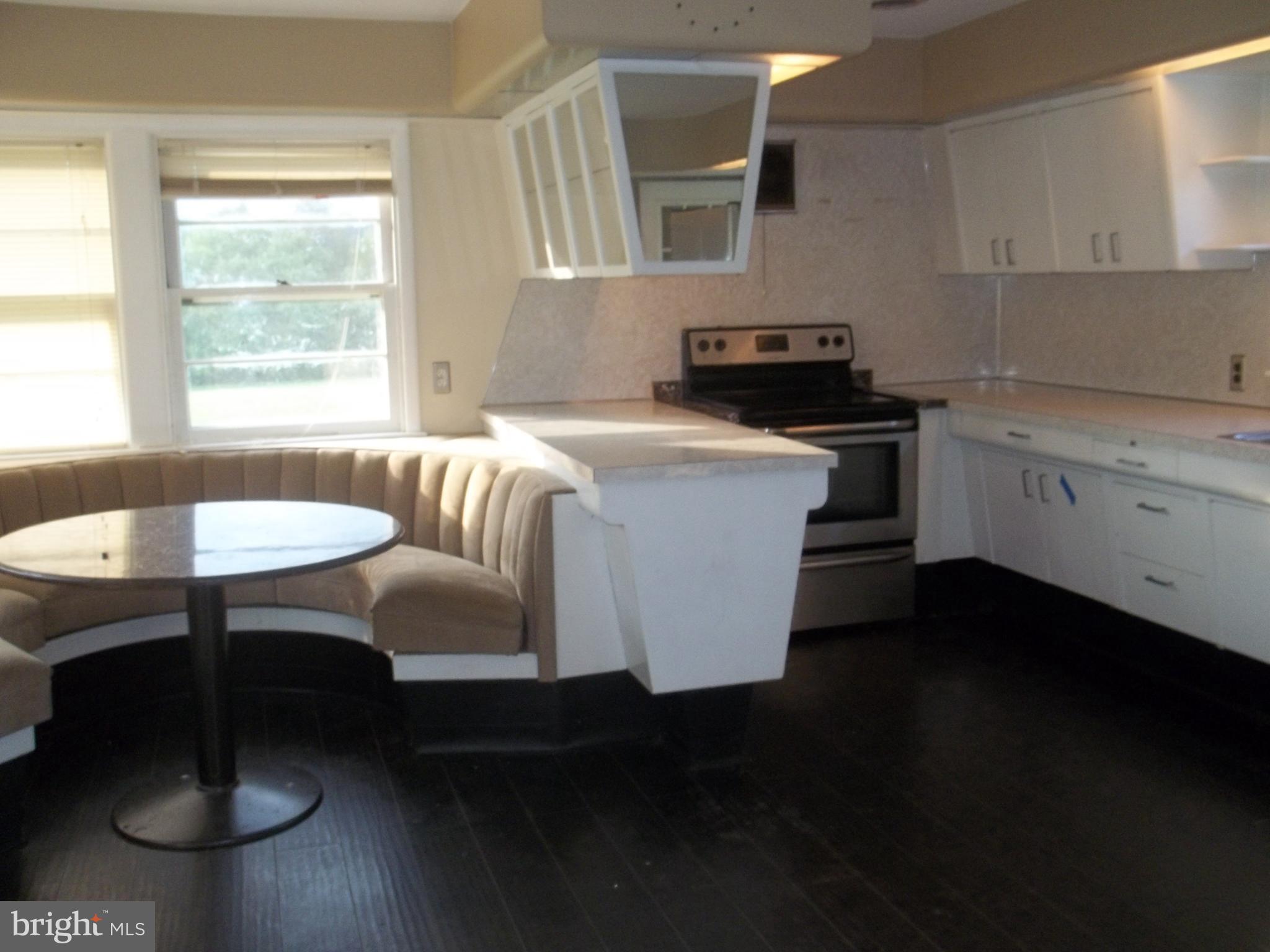 2314 Branch Road Perkasie, PA 18944 - Photo 14 of 41