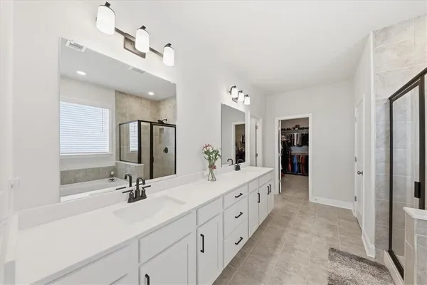 $629,000 | 3939 Alderstone Drive, Flowery Branch, GA 30542