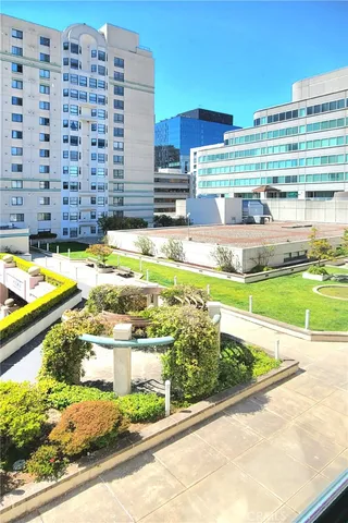 $370,000 | 989 Webster Street, Unit 546, Oakland, CA 94607