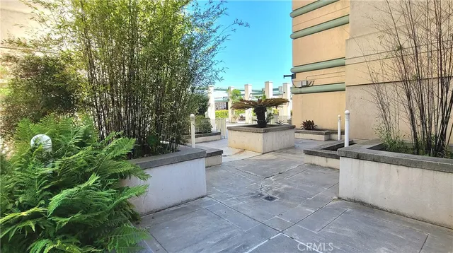 $370,000 | 989 Webster Street, Unit 546, Oakland, CA 94607