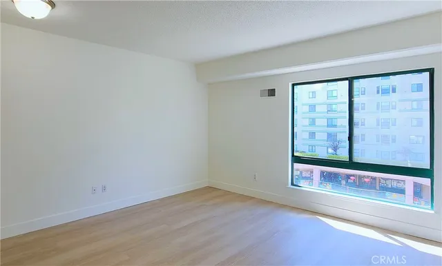 $370,000 | 989 Webster Street, Unit 546, Oakland, CA 94607