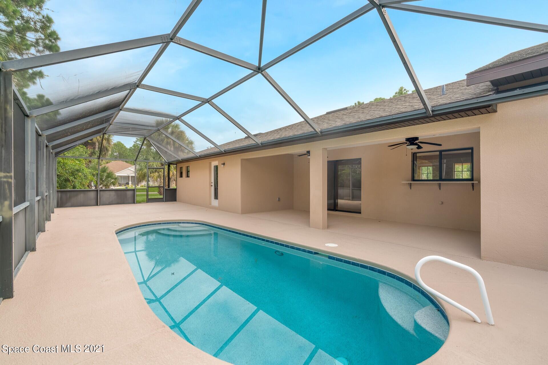 1320 Gibbs Road Southwest Palm Bay, FL 32908 - Photo 40 of 42 Screened Pool