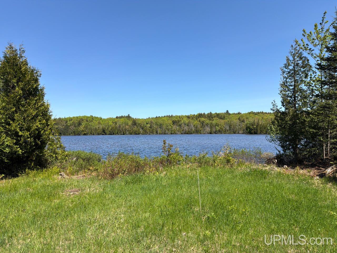 340 Pelissier Lake Road Marquette, MI 49855 - Photo 4 of 65