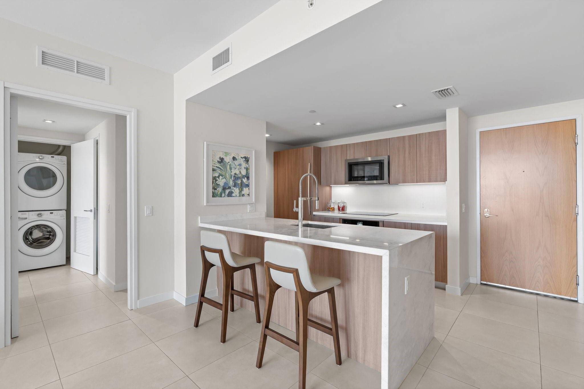 401 North Birch Road, Unit 1102 Fort Lauderdale, FL 33304 - Photo 15 of 31 Photo 15