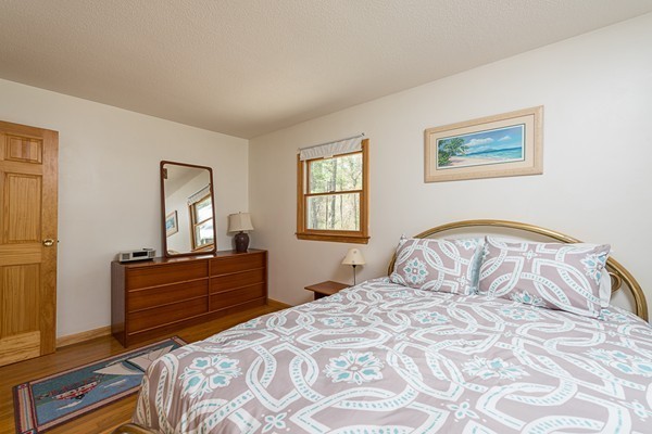 77 Union Bridge Road Duxbury, MA 02332 - Photo 12 of 24 Gallery Image 12