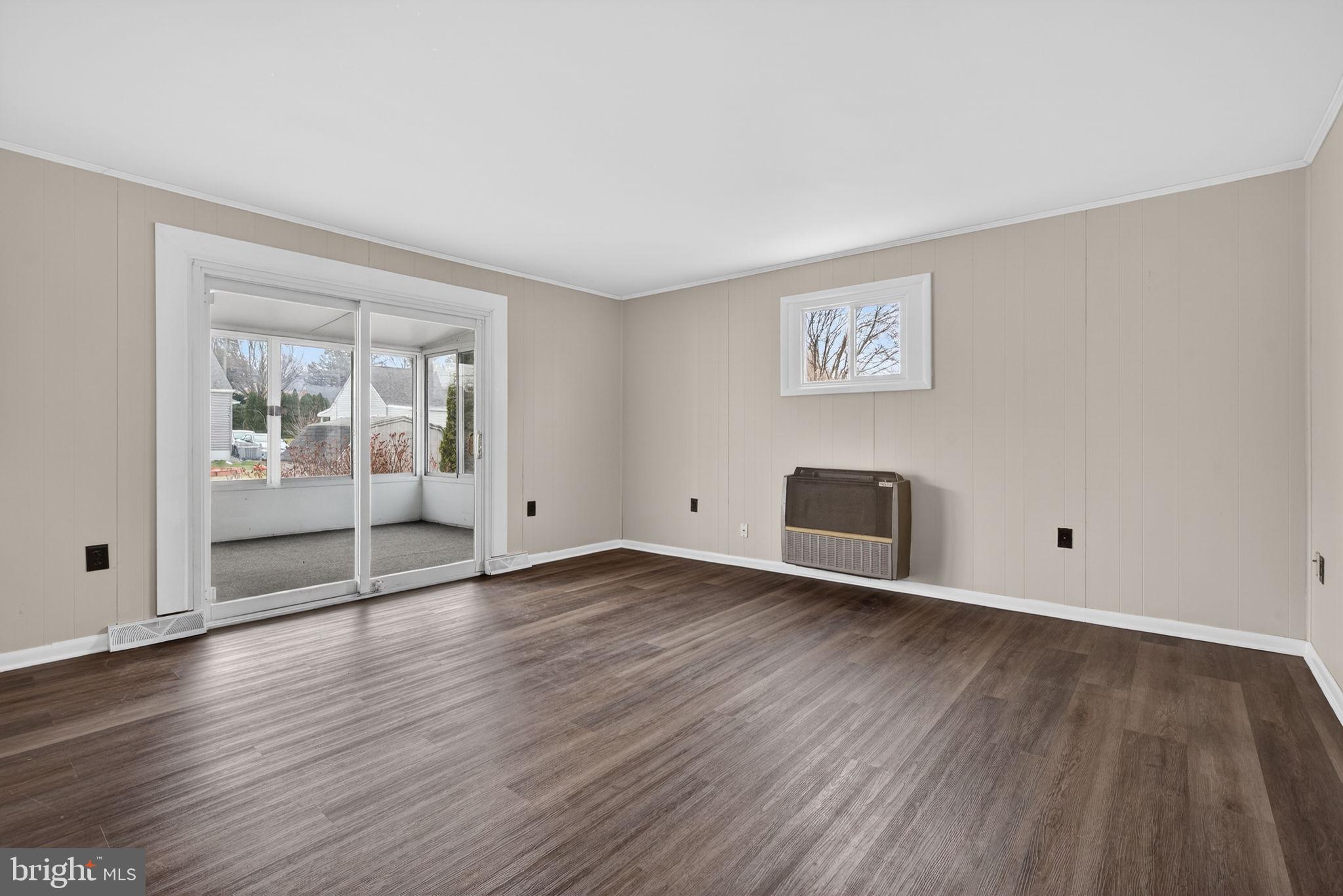 2527 North George Street York, PA 17406 - Photo 12 of 24 a view of a room with wooden floor and white walls