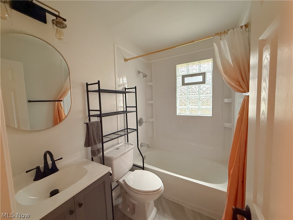 8552 Usher Road Olmsted Falls, OH 44138 - Photo 13 of 27 Full bath upper level. all new, never used.