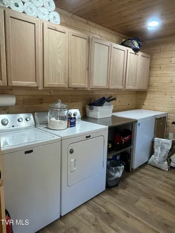 $875,000 | 1575 Rice Creek Road, Flag Pond, TN 37657