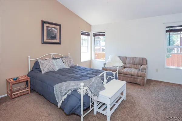 $443,500 | 561 San Bernardino Avenue, Sugarloaf, CA 92386