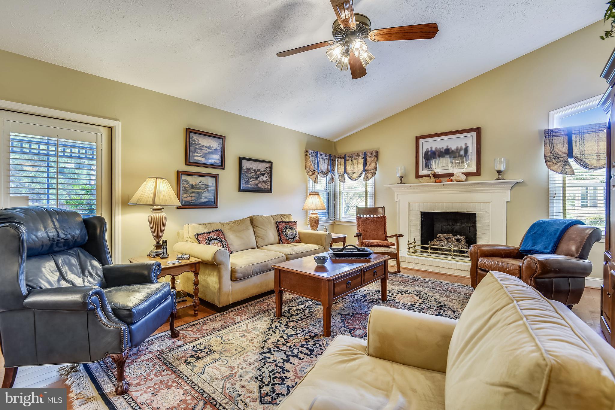 252 Charring Court Riva, MD 21140 - Photo 14 of 57 Family room with maple floors