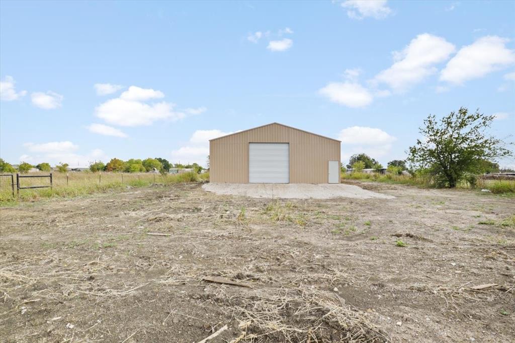 8928 Johns Road Alvarado, TX 76009 - Photo 11 of 20
