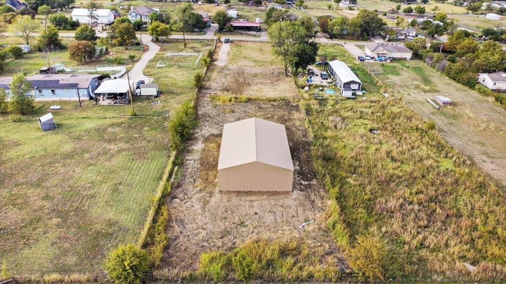8928 Johns Road Alvarado, TX 76009 - Photo 4 of 20