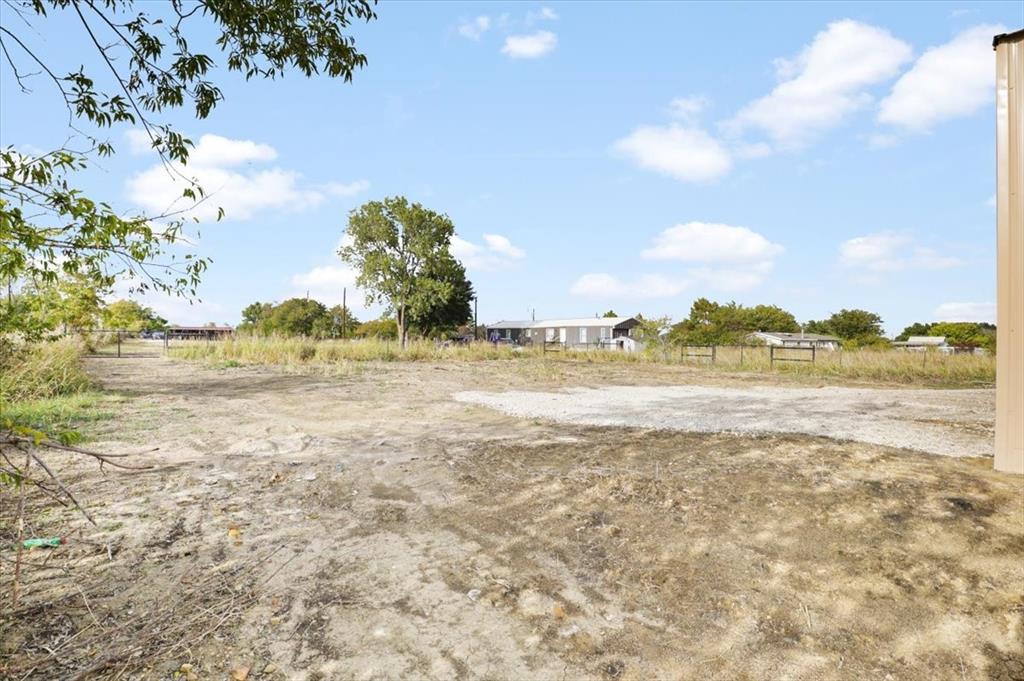 8928 Johns Road Alvarado, TX 76009 - Photo 10 of 20