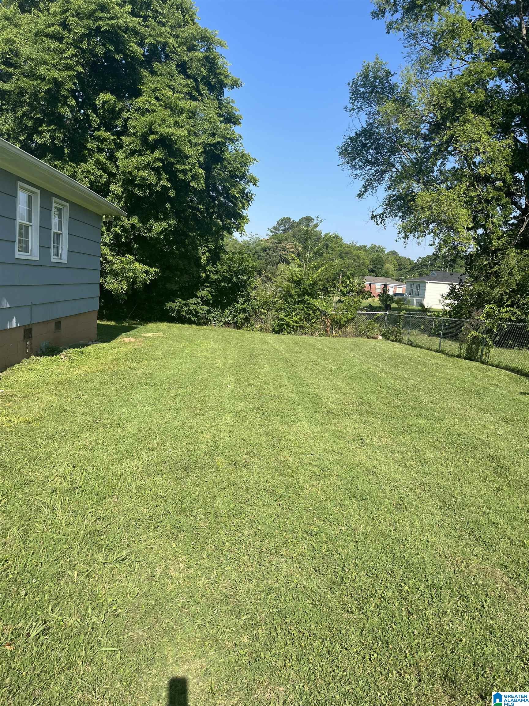 1624 16th Way Southwest Birmingham, AL 35211 - Photo 18 of 26